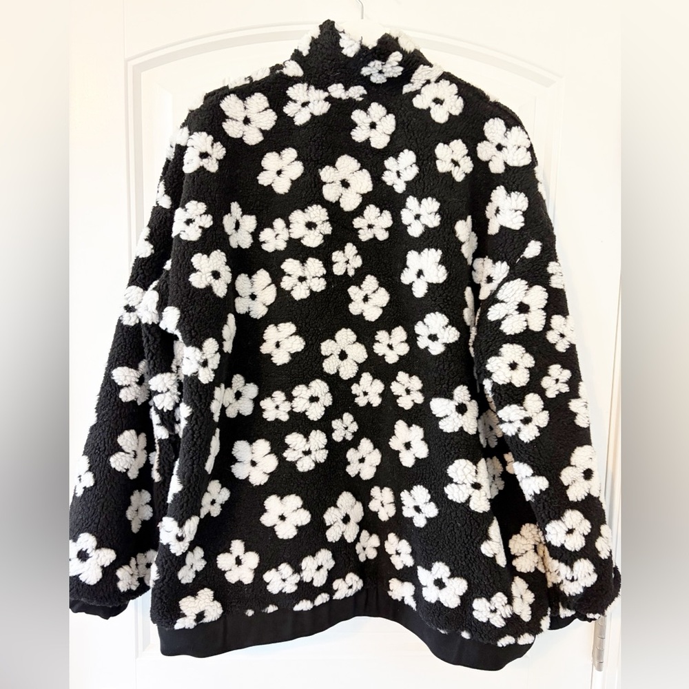 CHIC SOUL I NEW Black Floral Jacket - Picture 5 of 5